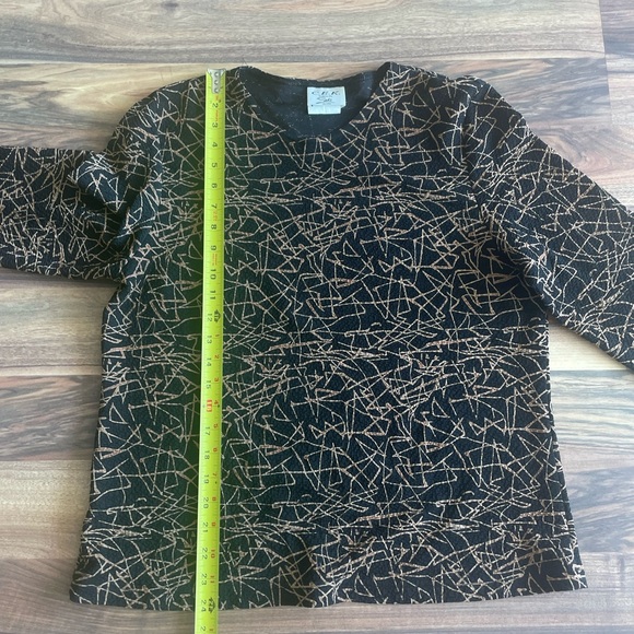 C.E.K texture fabric tunic - Picture 7 of 9